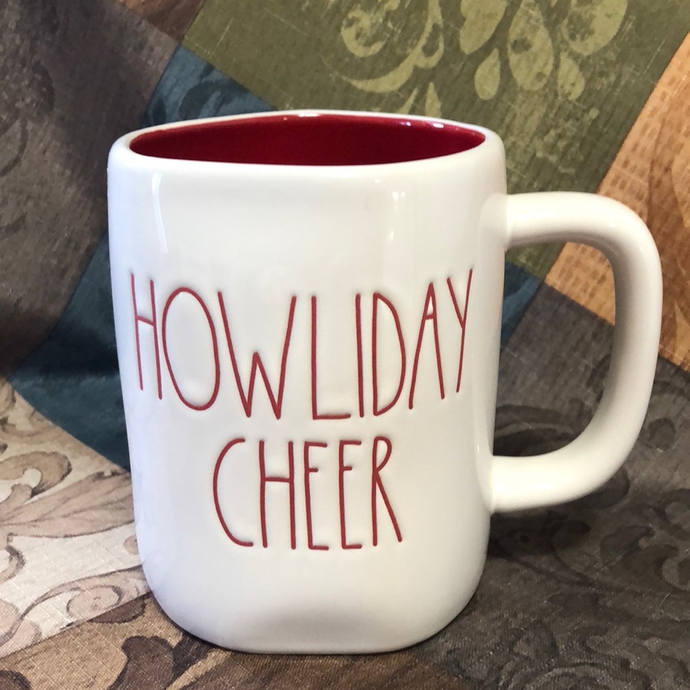 🛍️2/$20🛍️EUC RAE DUNN COLLECTIBLE, “Howliday Cheer”.